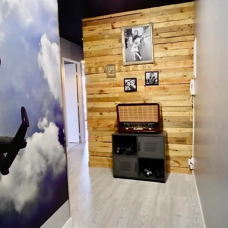 Apartment Le Way, Style Seconde Guerre Et Terrasse