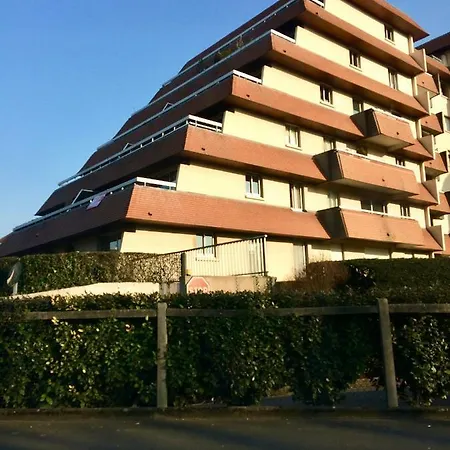 Le Way, Style Seconde Guerre Et Terrasse Apartment Caen